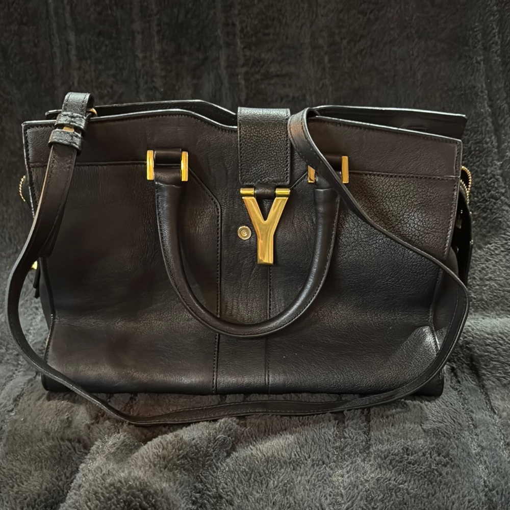 Yves Saint Laurent Black Leather Handbag